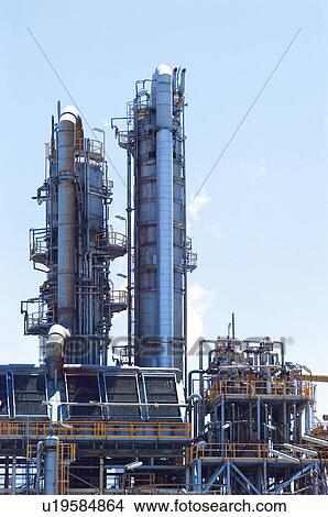 Picture - Industry, Energy, Electricity, Power, Petroleum, Oil industry, Tower. Fotosearch
