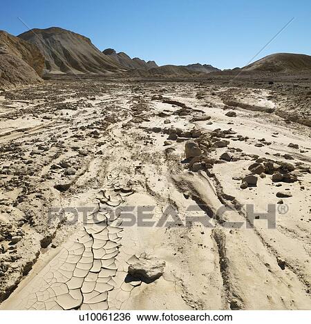 Desert landscape in Death Valley National Park. View Large Photo Image Stock Photograph - Desert landscape in Death Valley National Park.. Fotosearch