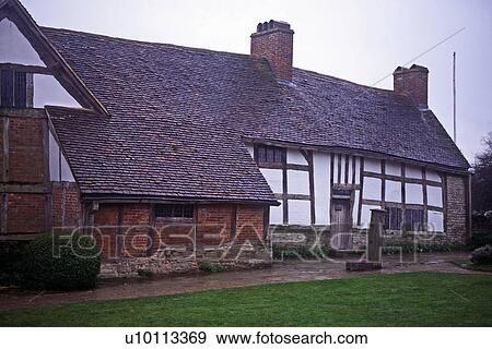 Mary Arden's House, Stratford-upon-Avon, UK View Large Photo Image Stock Photo - Mary Arden's House, Stratford-upon-Avon, UK. Fotosearch