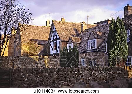 Stock Photo -  Oxfordshire, UK. Fotosearch