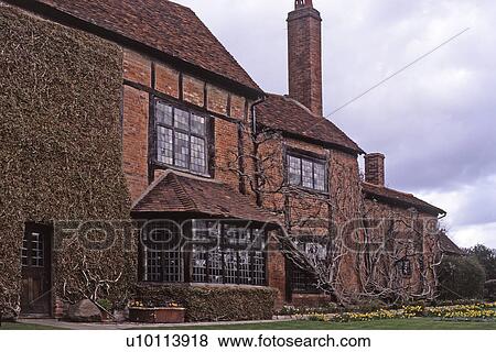 Stratford-upon-Avon, UK View Large Photo Image Stock Photo - Stratford-upon-Avon, UK. Fotosearch