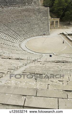 Picture - Day, Outdoors, Old. Fotosearch