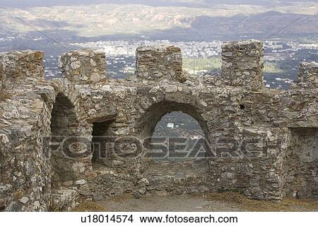 Picture - Arch, Castle, Building Structure, Building Exterior, Ancient. Fotosearch