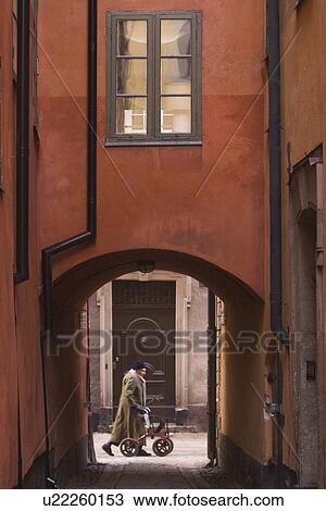 Stock Image - building, appearance, archway, arch, arc, ancient. Fotosearch