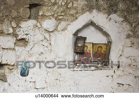 Picture - Close-Up, Day, Frame, Ledge. Fotosearch