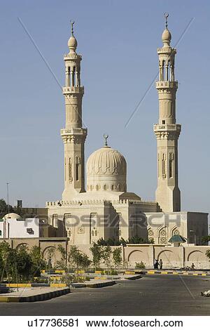 Stock Image - Building Exterior, Building Structure, Day, Dome, Group Of People. Fotosearch