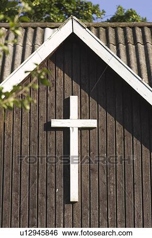 Stock Photograph - Day, Outdoors, Wood. Fotosearch