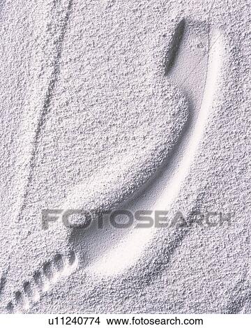 Picture - Sand Craft of Receiver, High Angle View. Fotosearch