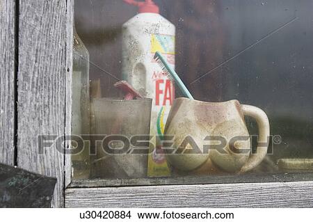 Picture - Bottle, Breakable, Ceramic, Close-Up, Comb. Fotosearch