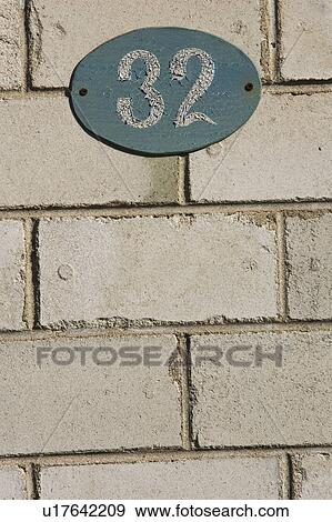 Stock Photo - Brick Wall, Close-Up, 32. Fotosearch