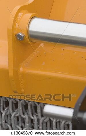 Stock Image - chain, close-up, shine. Fotosearch