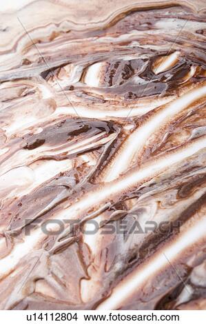 Picture - Close-Up, Decorate, Dessert, Dish, Display. Fotosearch