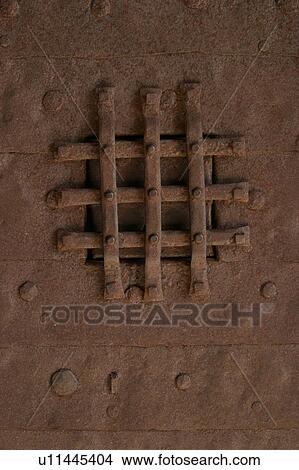 Picture - Metal, Close-Up, Abrasions, Attritions, Detritions, Oxidize. Fotosearch