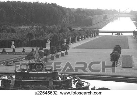 Chateau de Versailles, France View Large Photo Image Stock Image - Chateau de Versailles, France. Fotosearch