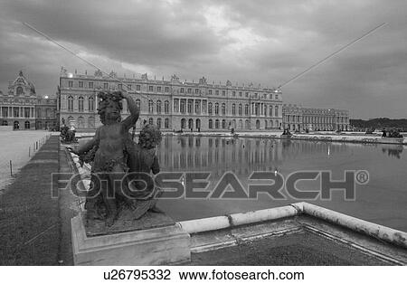 Stock Image - Chateau de Versailles, France. Fotosearch