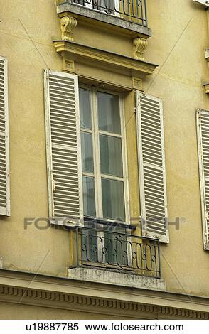 Chateau de Versailles, France View Large Photo Image Stock Photography - Chateau de Versailles, France. Fotosearch
