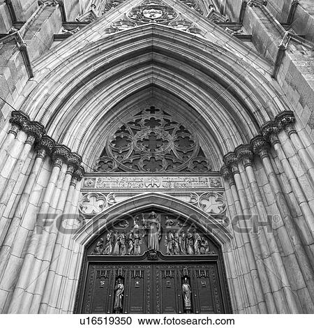 Stock Image - Entrance to St. Paul’s Cathedral, New York City. Fotosearch
