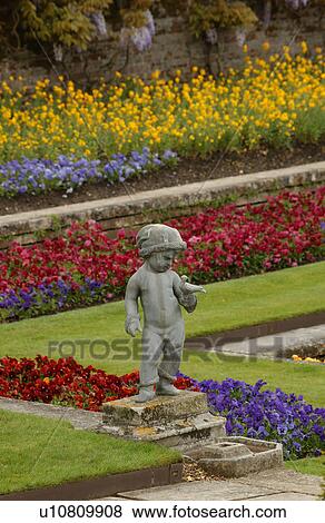 Stock Photo - Hampton Court Palace, London England. Fotosearch