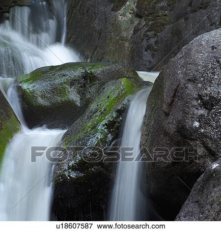 Stock Photo - Squamish - Vancouver, British Columbia. Fotosearch