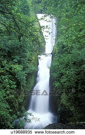 Stock Photography - Bridal Veil Falls. Fotosearch
