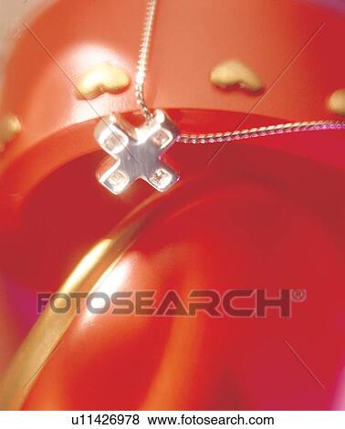 Stock Photo - diamond, device, red, love, crafted, indoor. Fotosearch