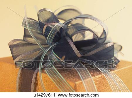 Stock Image - Birthday, Bow, Celebration, Christmas, Close-Up. Fotosearch