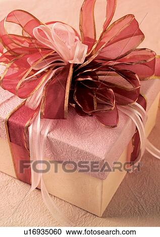 Stock Image - Birthday, Bow, Celebration, Christmas, Close-Up. Fotosearch