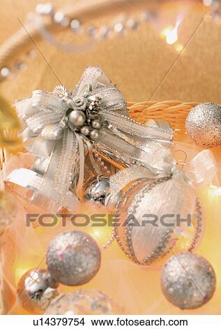 Picture - Indoor. Fotosearch