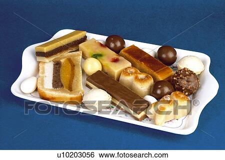Stock Photograph - Christmas, Motifs, Christmas motifs, Food, Christmas food, Christmas sweets, Assorted. Fotosearch