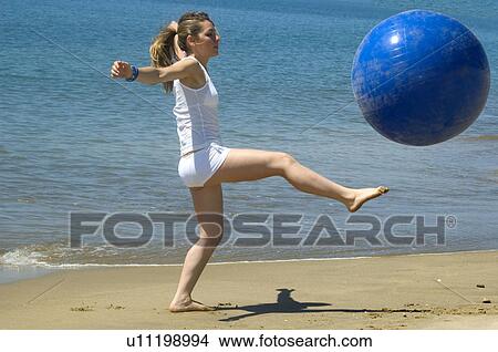 Picture - Woman, Blond, Blonde, Blond hair, Beauty, Beach, Summer. Fotosearch