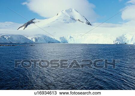 Stock Image - Large Iceberg. Fotosearch