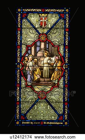 Picture - Mary finding Jesus teaching in the Synagogue. Fotosearch