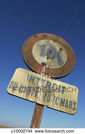 Picture - sign, circular, text, indicating, information, warning. Fotosearch