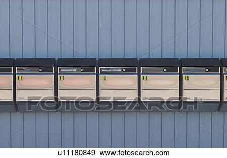 Stock Photo - device, contraption, vending machine, machine, coin operated. Fotosearch