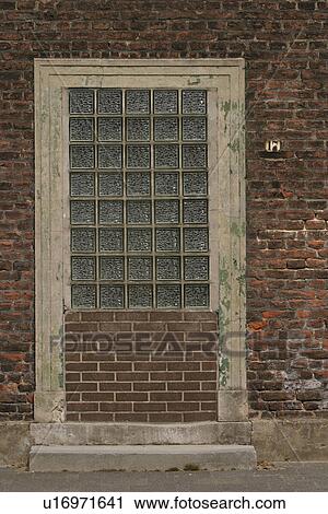 Stock Image - structural, mason, glass, window, masonry, appearance. Fotosearch