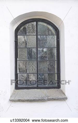 Picture - window, household, outdoors, dwelling, frame, wooden frame. Fotosearch