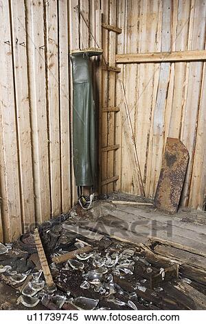 Stock Photography - Waste, Scattered. Fotosearch