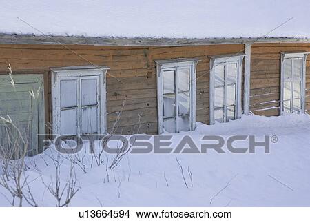 Picture - Building Exterior, Building Structure, Closed, Covering, Day. Fotosearch