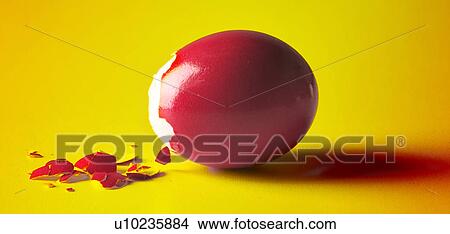 Picture - broken, damage, close-up, CLOSE, alfred. Fotosearch