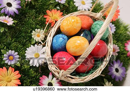 Stock Image - CLOSE, basket, brown, blossom, bloom, abloom. Fotosearch