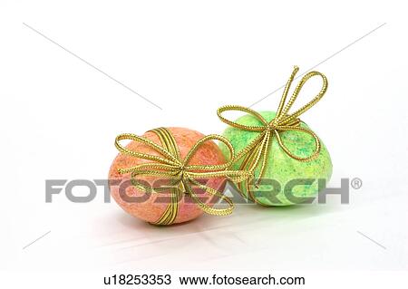 Stock Image - schleifen, freigestellt, osternest, alexandra, buss, duo. Fotosearch