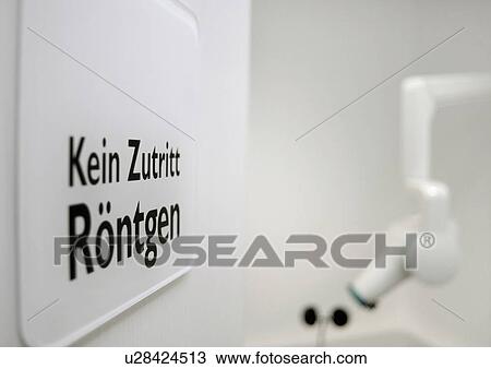 Stock Image - praxiseinrichtung, barfs, close-up, danger, dentist, dentistry, details. Fotosearch