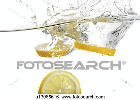 Stock Photograph - scheiben, viel, bubbles, citrus, decoration, design, dive. Fotosearch