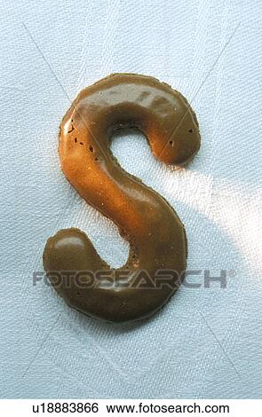 Stock Photograph - buchstabe, schriftzeichen, alphabetic, Bernhard, brown. Fotosearch