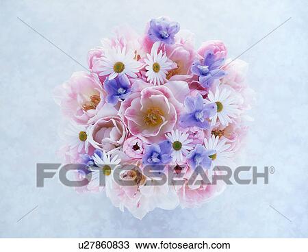 Stock Image - View of a colorful bouquet.. Fotosearch