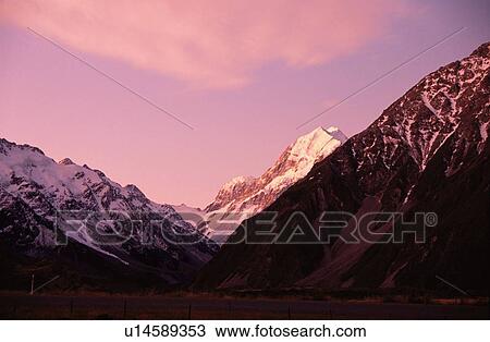 Stock Image - Mount Cook. Fotosearch