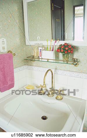 Stock Image - Washing sink. Fotosearch
