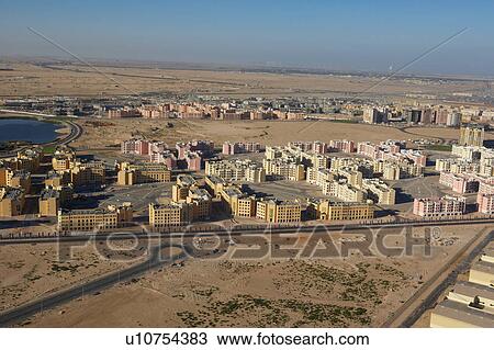Stock Image - dubai, aerial, airborne, sky, december, 2006. Fotosearch