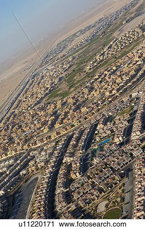 Stock Image - dubai, aerial, airborne, sky, december, 2006. Fotosearch