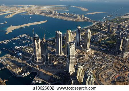 Stock Image - dubai, aerial, airborne, sky, december, 2006. Fotosearch
